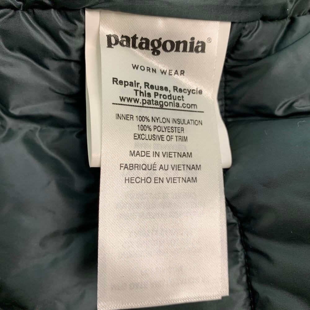 PATAGONIA Size M Green Nylon Hooded Coat - Picture 7 of 8